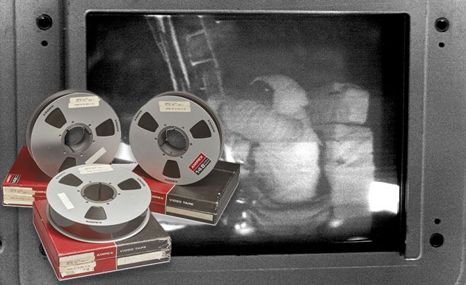 Las cintas originales del Apollo 11 se vendieron en 217 dólares en 1976