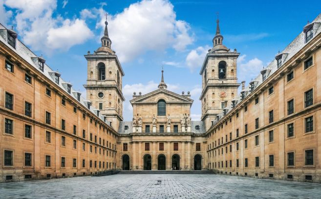 El Patio de los Reyes, en el Monasterio de El Escorial (Madrid)
