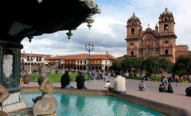01) Plaza de Armas de Cuzco, 'el ombligo del mundo'