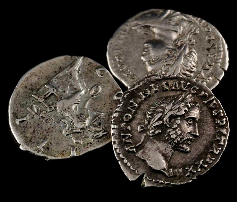 Aparecen misteriosas monedas de la Edad del Hierro en Inglaterra                                       