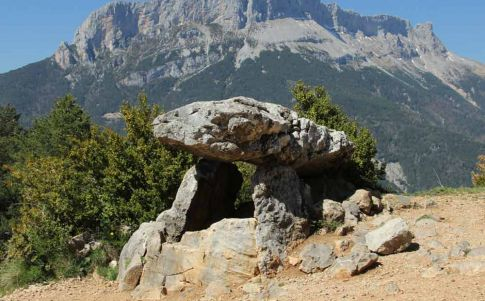 Tella: el dolmen de las brujas