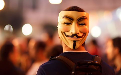 Anonymous contra la cienciología: así nació el grupo de hackers