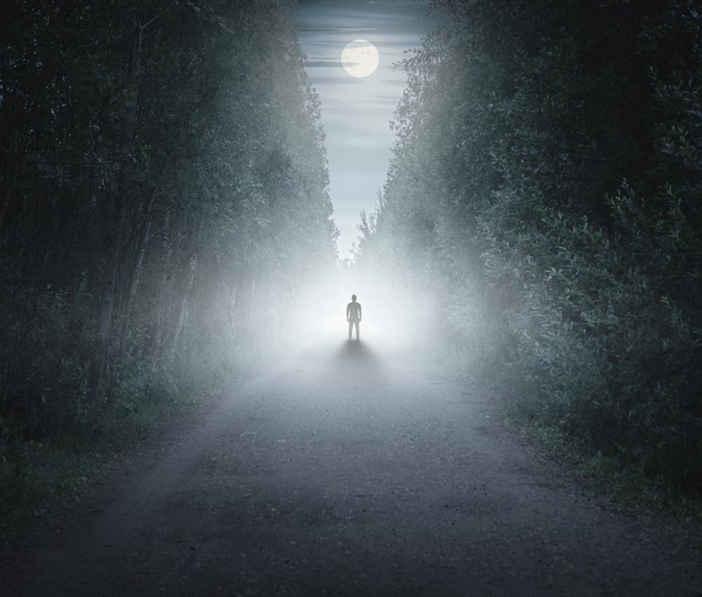 Ocultura: Los forasteros misteriosos