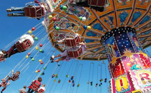 ¿Fenómenos extraños en lugares alegres?