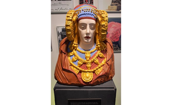 Reproducción policromada de la Dama de Elche. Museo Monográfico de La Alcudia (Elche)