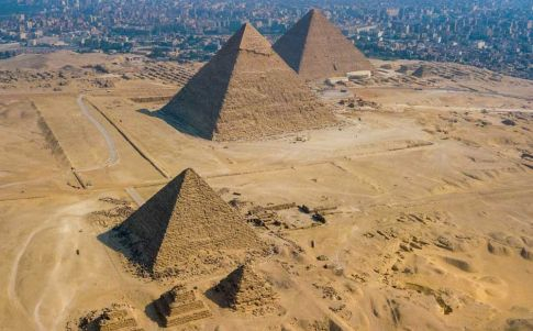 Hay pirámides en muchos países del mundo