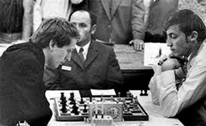Bobby Fischer VS Anatoli Kárpov