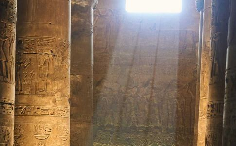 Hallan una tumba egipcia orientada al solsticio de invierno