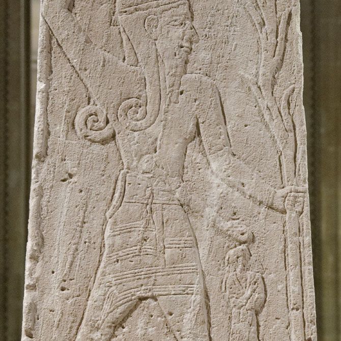 La Estela de Baal con un Rayo encontrada en las ruinas de Ugarit