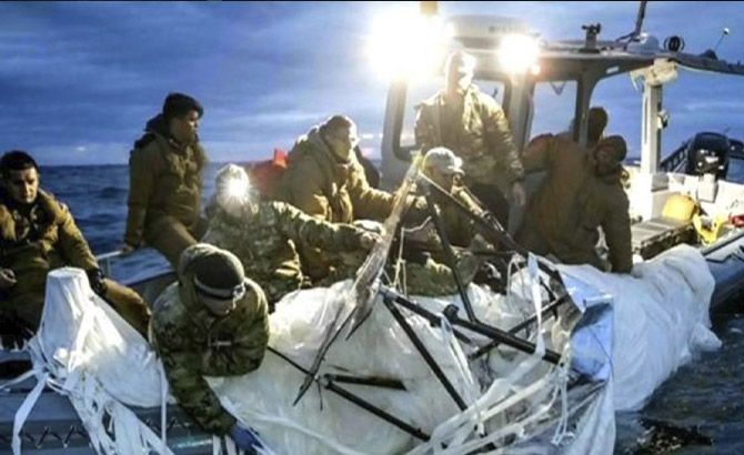 Otra imagen de la recuperación de restos