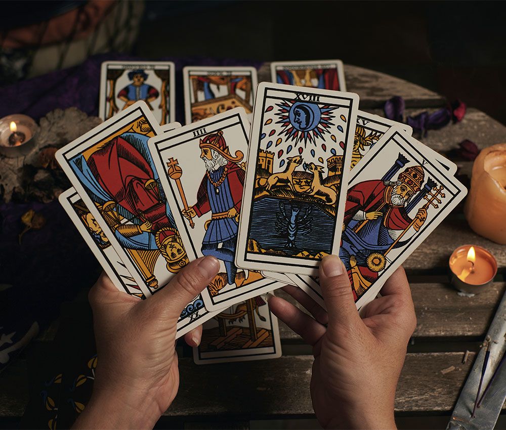 La adivinación y la magia a examen legislativo