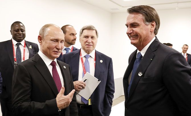 Putin junto a Bolsonaro Putin junto a Bolsonaro