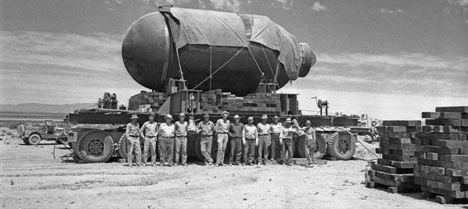 El recipiente de contención Jumbo, de 214 Tn, en caso que la bomba atómica no funcionara