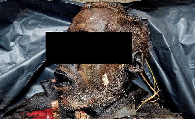 El cadáver momificado apareció junto a las vías del tren El cadáver momificado apareció junto a las vías del tren