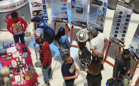 Imagen de una reciente exposición sobre los ovnis