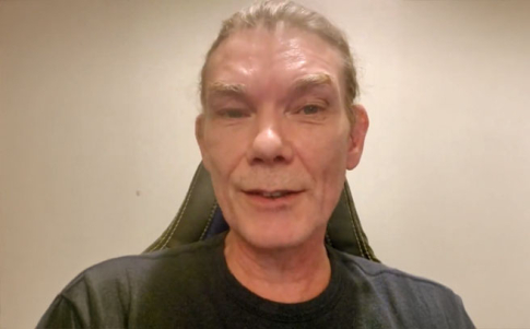 El hacker Gary McKinnon - X