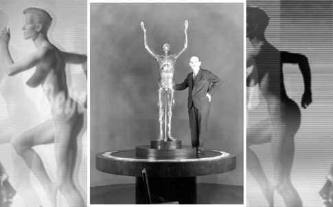 Franz Tschackert junto a la mujer de cristal