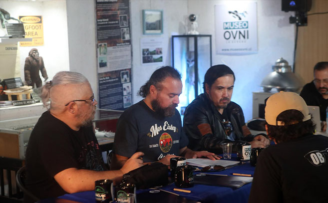 Un momento del cóclave ufológico