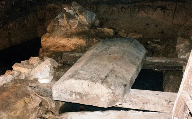 Uno de los niveles del Pozo de Osiris Uno de los niveles del Pozo de Osiris