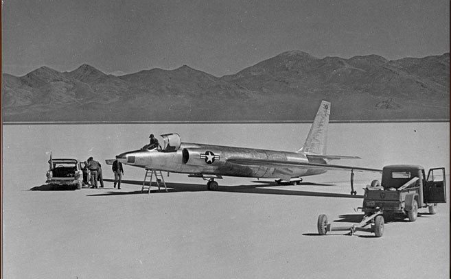 El U2 aterriza en Groom Lake después de un vuelo a 70000 pies de altitud