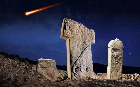 Vestigios y evidencias de un paleocontacto con seres de otros mundos