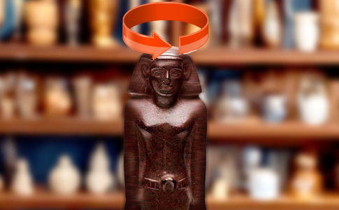 Una estatua gira sola en el Museo de Manchester