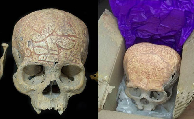 Dos de los cráneos hallados en una vieja casona del centro de la ciudad de Puebla
