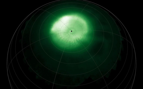 El telescopio James Webb detecta estructuras inexplicables en la atmósfera de Saturno