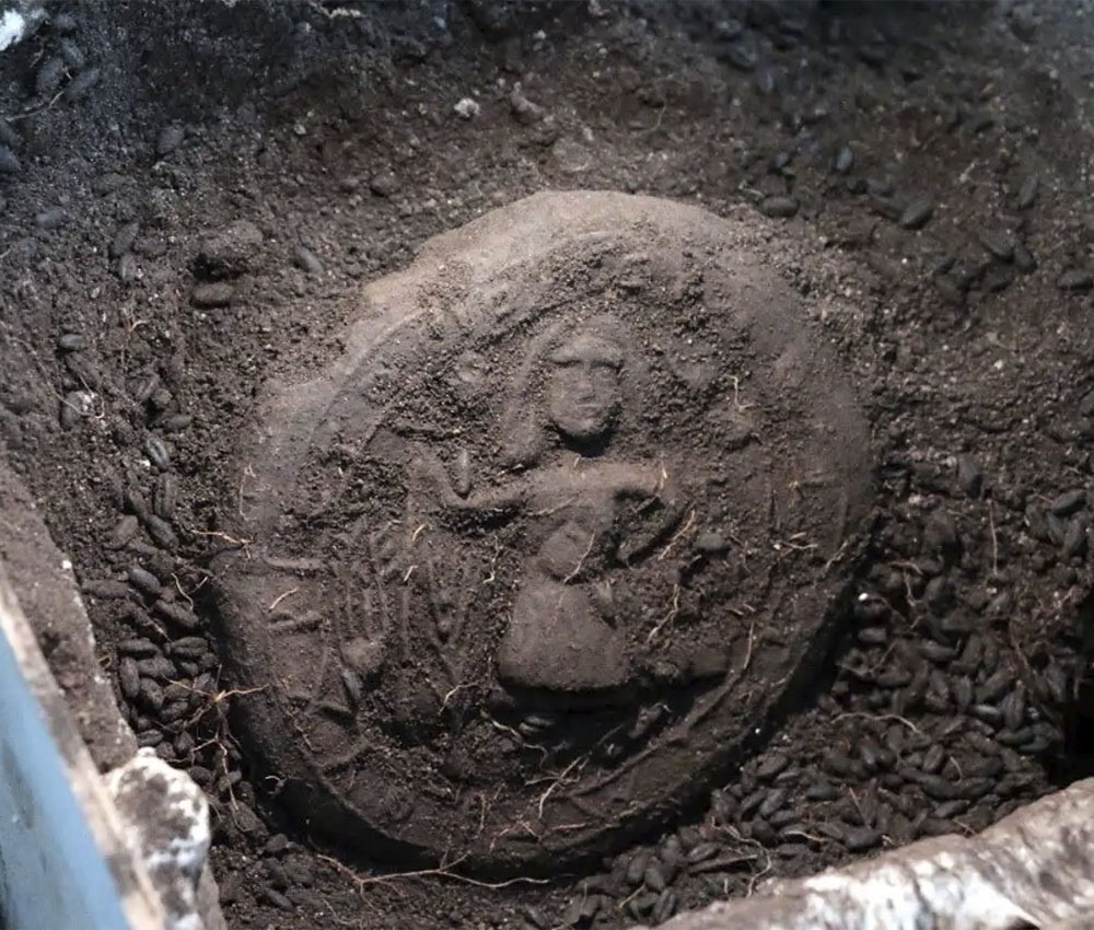 Imagen de Jesús en un pan de 1300 años