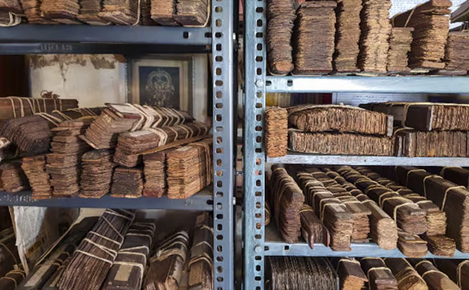 Miles de hojas de palma fueron escritas hace miles de años por sabios iluminados para revelar el futuro