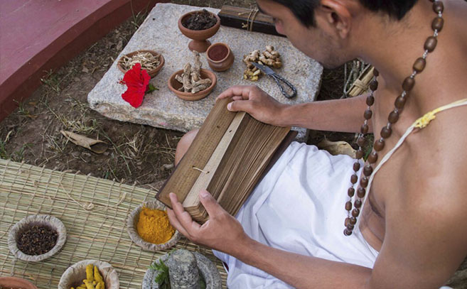 La astrología nadi tiene su origen en los sabios prehistóricos de la India, entre los que destaca Agastya