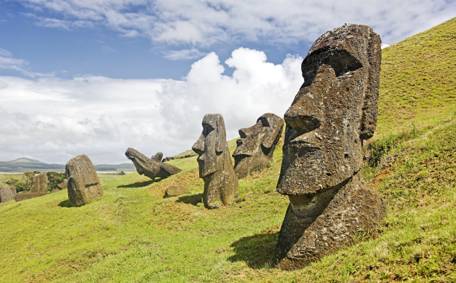 Moais de la isla de Pascua
