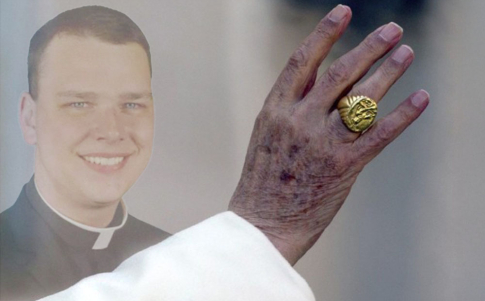 El  Vaticano estudia un presunto milagro del Papa Benedicto XVI 