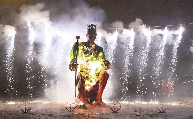 La quema de Don Carnal marca el final del Carnaval en Cartagena La quema de Don Carnal marca el final del Carnaval en Cartagena