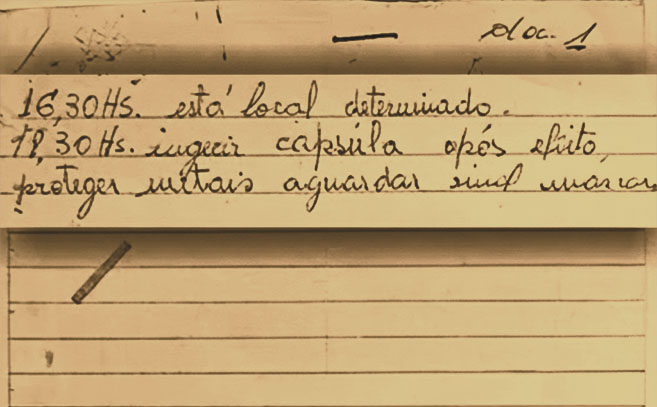 La extraña nota hallada junto a los cuerpos La extraña nota hallada junto a los cuerpos