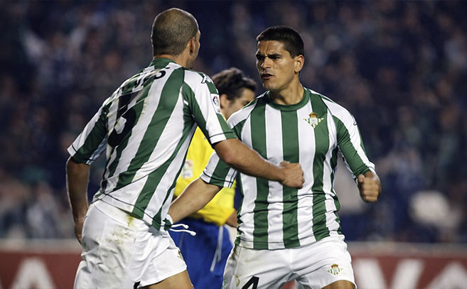 Juanito celebra un gol con la camiseta del Betis Cortesia Real Betis Balompié