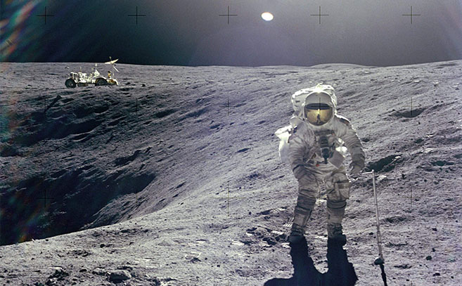 Nuevas evidencias hablan de una ciudad en la Luna Nuevas evidencias hablan de una ciudad en la Luna
