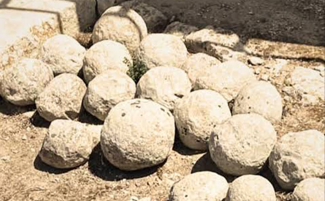 Esferas de piedra halladas en yacimientos prehistóricos de Malta Esferas de piedra halladas en yacimientos prehistóricos de Malta