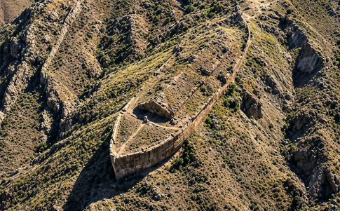 ¿Está el Arca de Noé en la cumbre del monte Ararat?