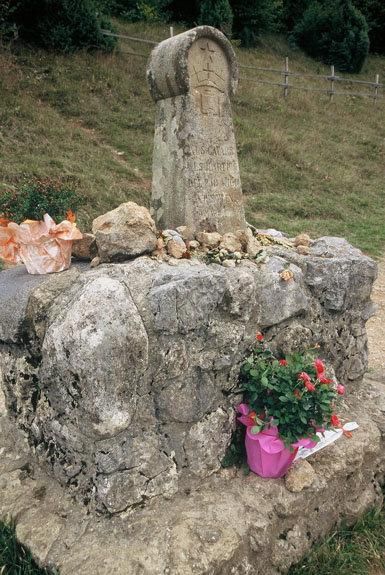 CÁTAROS, SUS RITOS DE INICIACIÓN