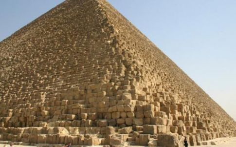 Scan Pyramids ya está en marcha en el conjunto de Giza