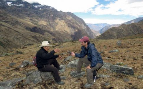 Contacto con los Apunianos 