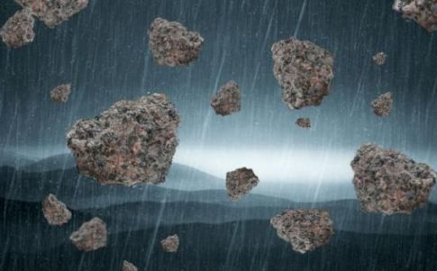 Lluvias de piedras del «más allá»