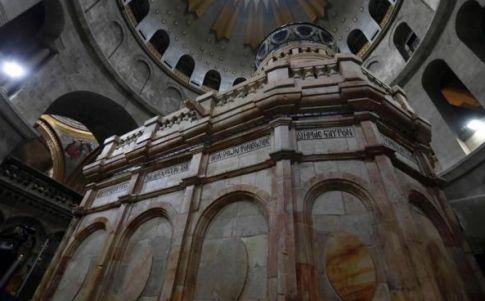 «Resucitan» la Tumba de Cristo en Jerusalén