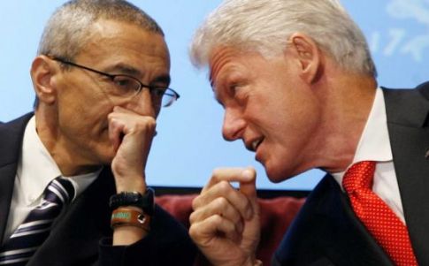  John Podesta y Bill Clinton estuvieron interesados en el Área 51