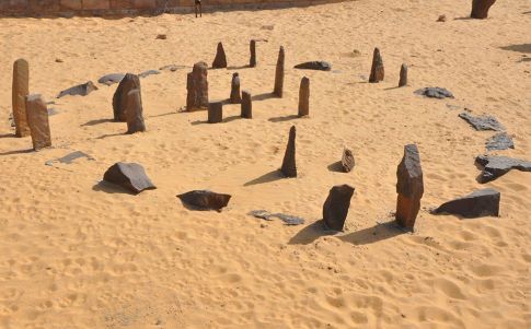 Monumento megalítico de Nabta Playa (Crédito: Raymbetz/Wikipedia)