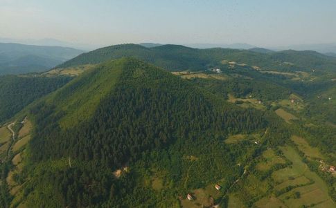 ¿Pirámides en el este de Europa? (I)