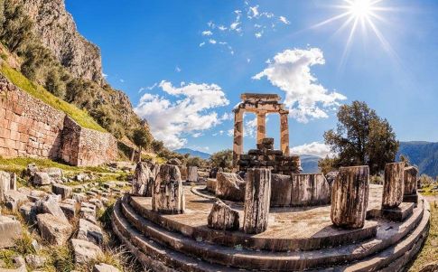 Delfos, los secretos del ombligo del mundo