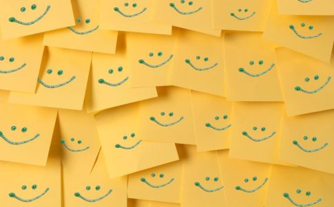 La tramposa industria de la felicidad